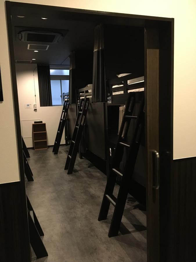 Lore Hostel Dotonbori Ōsaka Extérieur photo